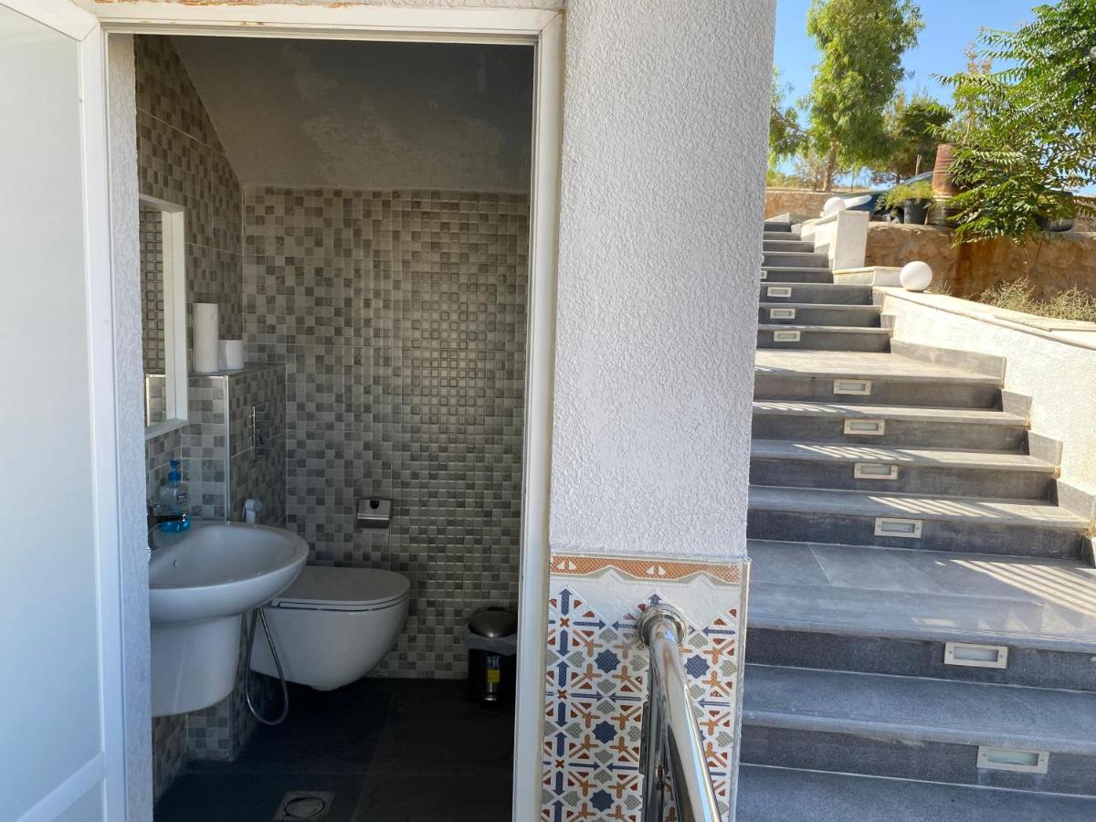 Golden Rays Chalet Madaba Exterior photo