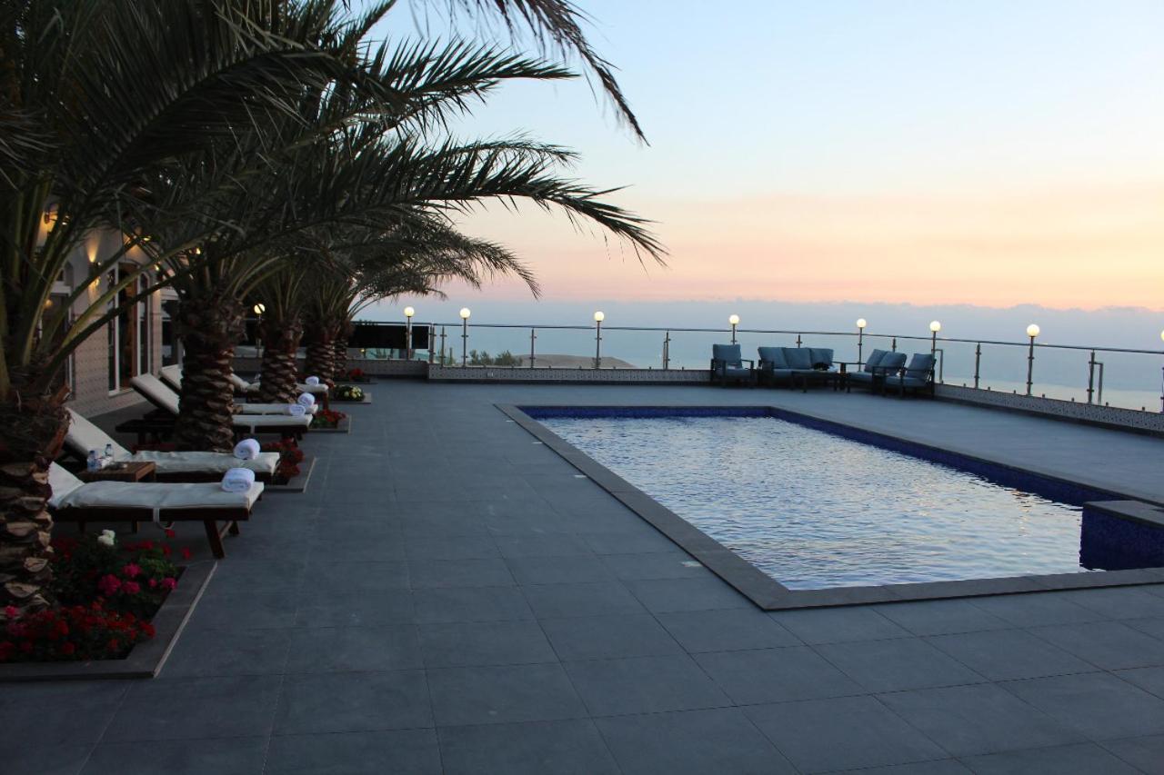 Golden Rays Chalet Madaba Exterior photo